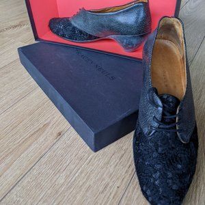 Tracey Neil's black shoes